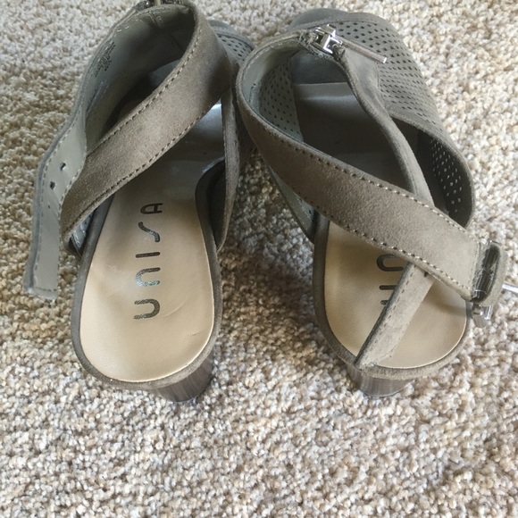 Fall suede open-toed heels - Picture 2 of 5